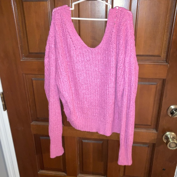 Moon & Madison size M pink strawberry sweater! No flaws! - Picture 4 of 5